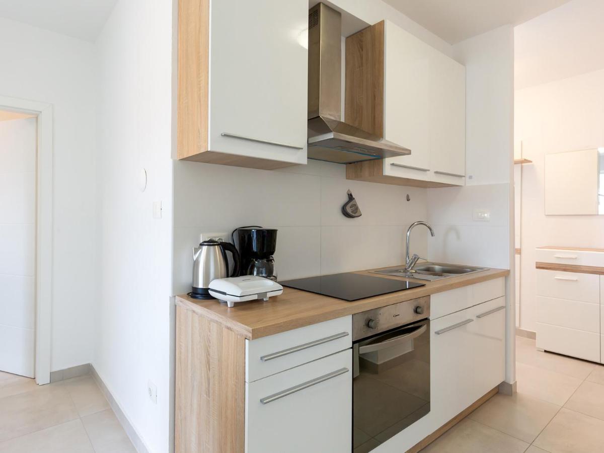 Amoroso Apartment 200M From Sea Poreč Exterior foto